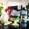 Nutrend 100% srvátkový proteín - 100% Whey Protein (2250 g, Banán jahodový)